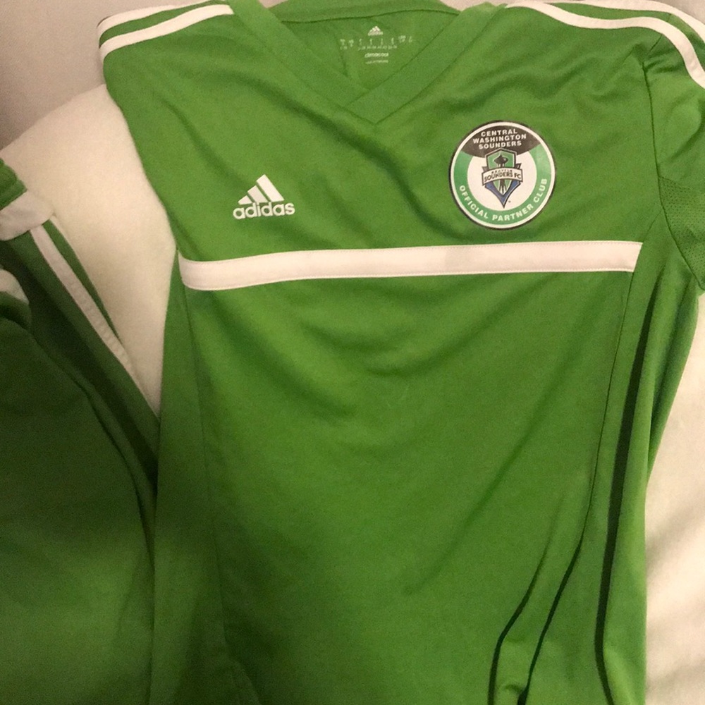 green style soccer Sounders academy uniform - Picture 4 of 7